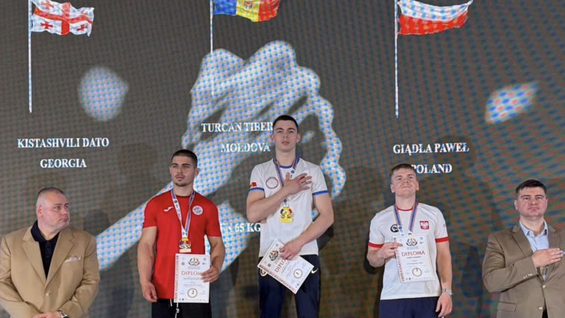 Încă 12 medalii, cucerite de moldoveni la Campionatul de Armwrestling