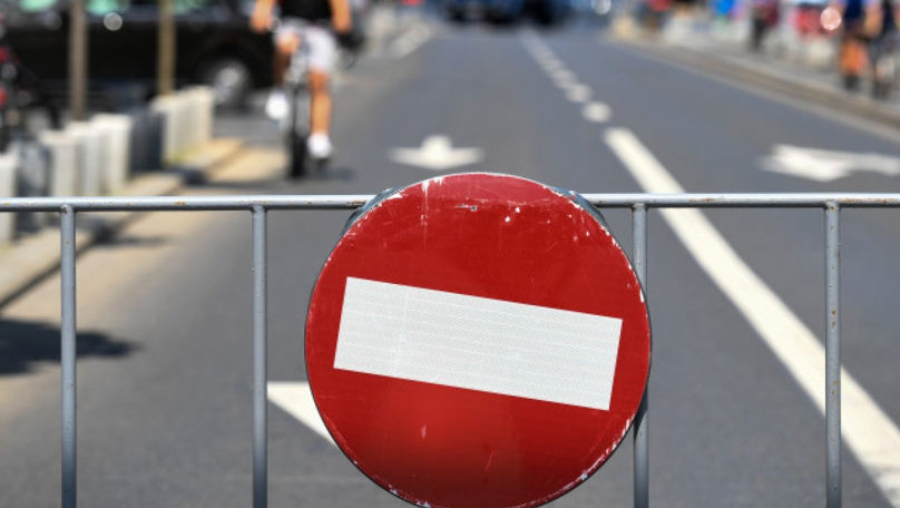 Traficul rutier pe unele străzi din Capitală, sistat. Perioada vizată