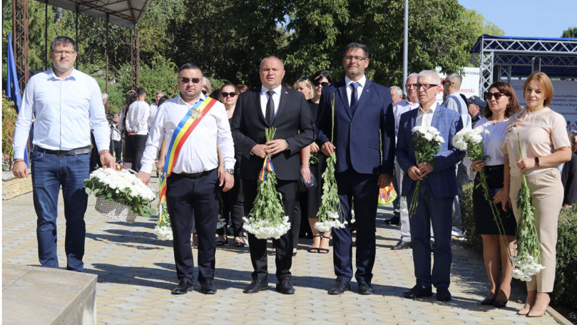 Cimișlia: Fie ca Moldova să rămână mereu un stat liber, demn și prosper