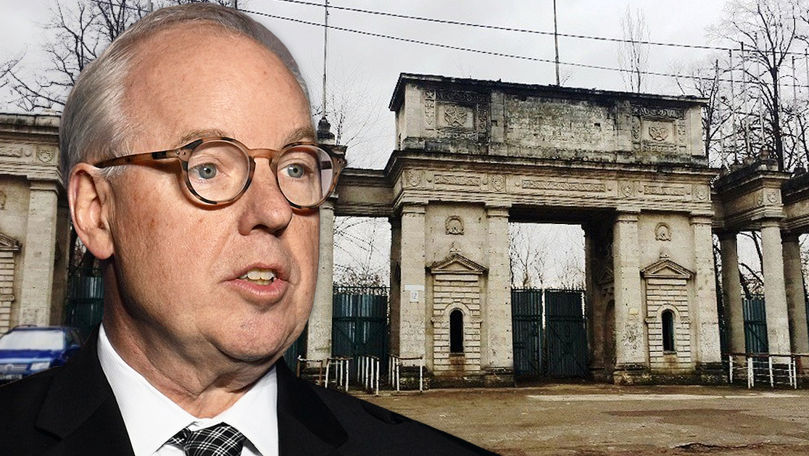 Посол США назвал сроки начала строительства посольства на месте стадиона. Коллаж: Point.md