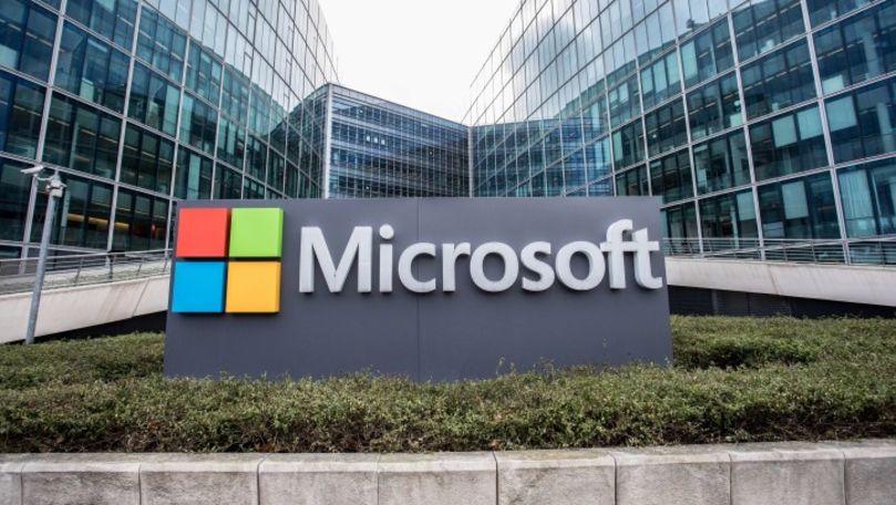 Microsoft va folosi inteligenţa artificială pentru Word