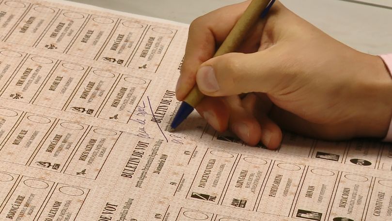 Cum arată primele buletine de vot, tipărite pentru alegeri