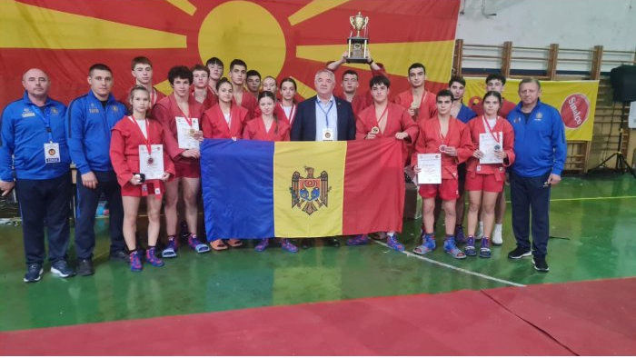 Sportivii țării au obținut 16 medalii la Campionatul Balcanic de sambo