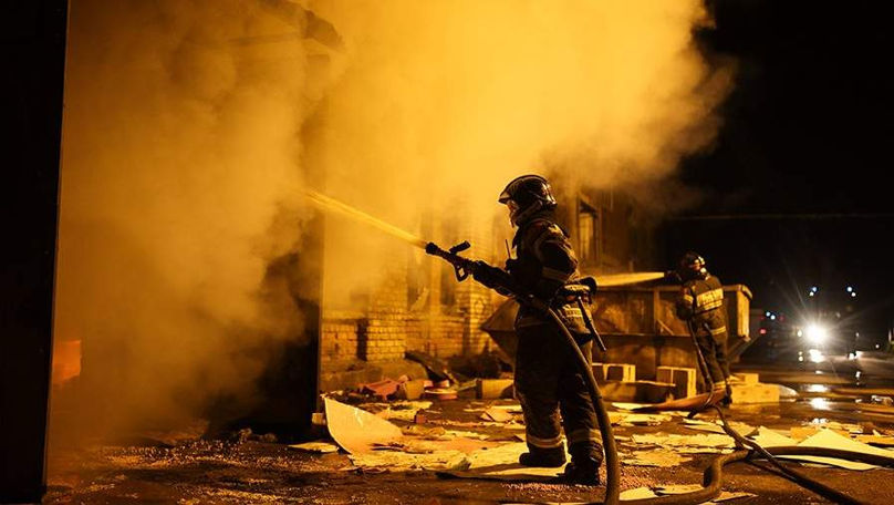 Un incendiu de amploare a izbucnit într-o suburbie din Moscova