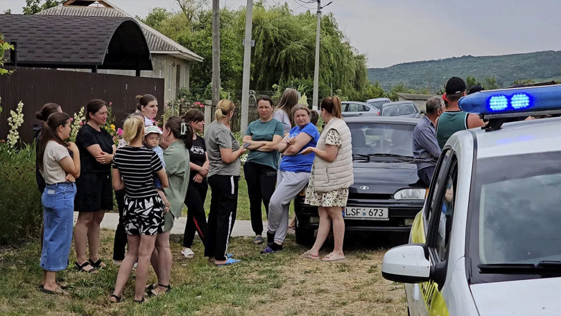 Scandal la Pepeni. Localnici: Primăria vrea să ne lase fără apă