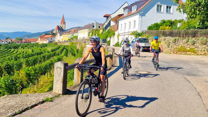 Эксперты назвали лучшие направления и маршруты Европы для велопутешествий в этом году.