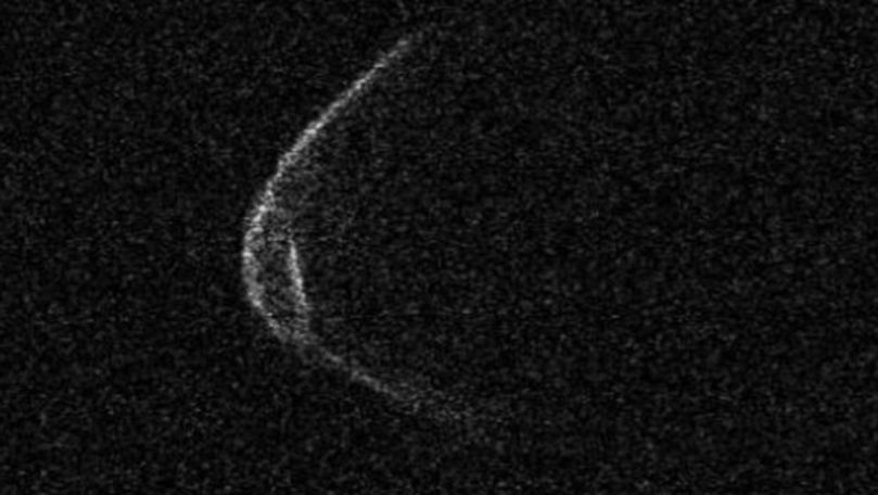 Un asteroid potenţial periculos va trece pe lângă planeta noastră