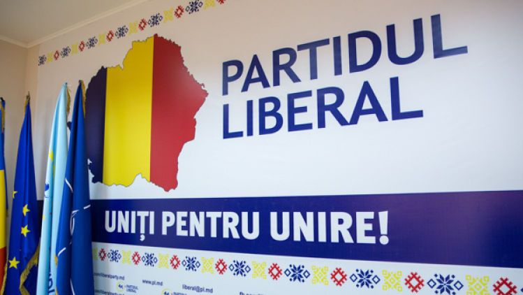 Liberalii, nemulțumiți că jumătate din cetățeni se consideră moldoveni