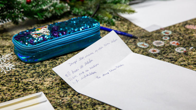 Каждый ребенок может написать письмо Мош Крэчуну.