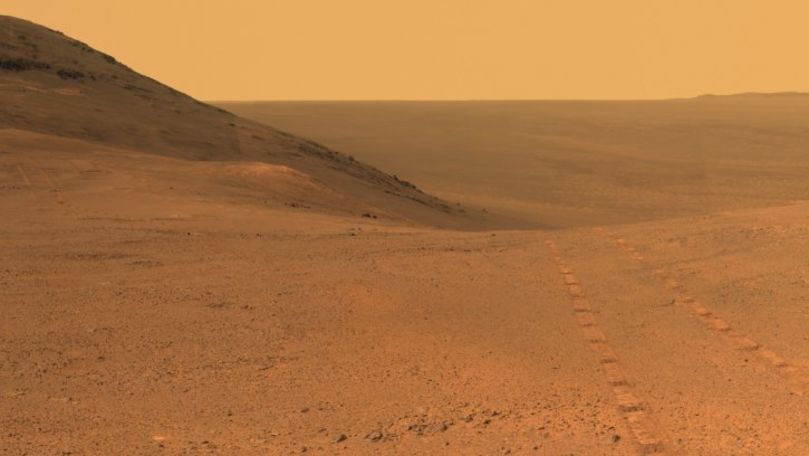 Lumina misterioasă de pe Marte a fost explicată de NASA