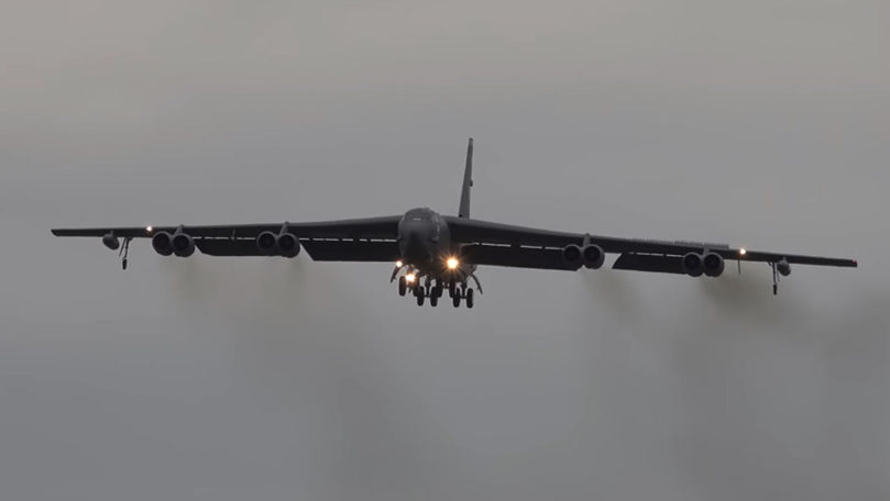 Două bombardiere americane B-52 au survolat capitala Suediei