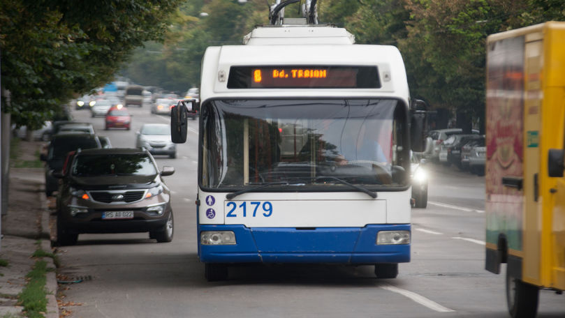 Cum va circula transportul public de Ziua Independenţei