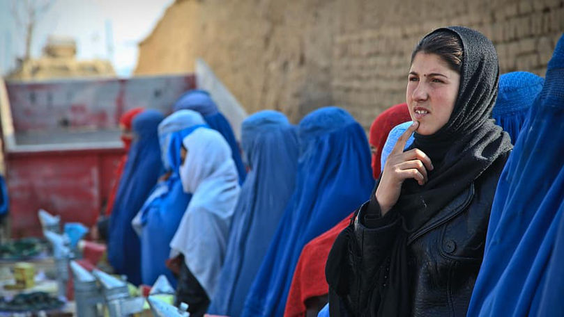 Drama copilelor din Afganistan vândute de părinţi pe 1.000 de euro