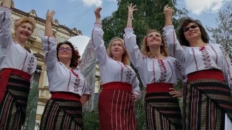 Cum au sărbătorit ziua iei angajații Ambasadei R. Moldova din Rusia