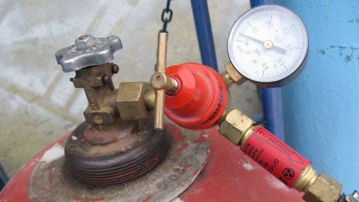 Incendiu la Criuleni: O butelie de gaz a explodat într-o casă