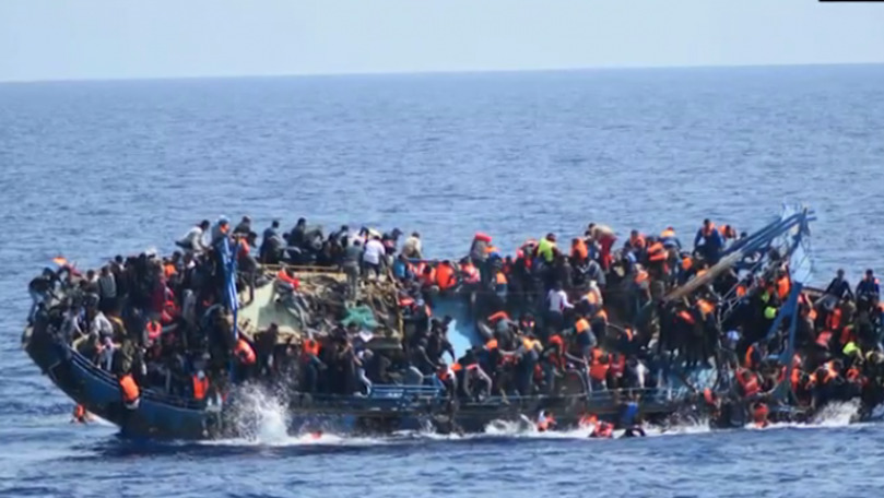 UNHCR: Peste 1.000 de migranţi au murit înecați în Mediterană