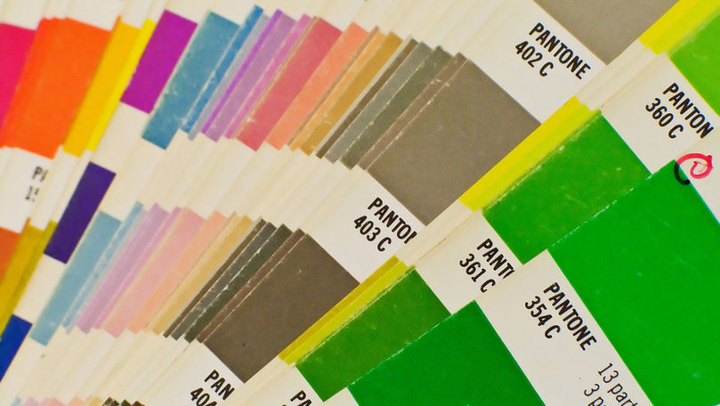 Pantone a anunțat care sunt culorile anului 2021