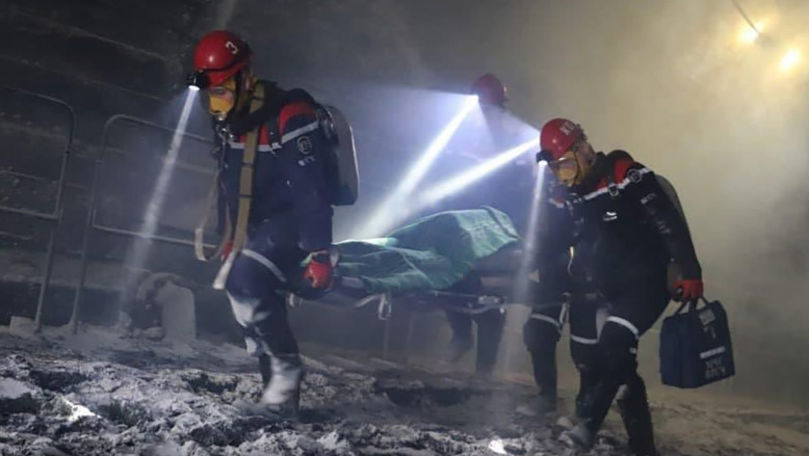 Incendiu într-o mină din Siberia: Un mort. 48 sunt blocați în subteran