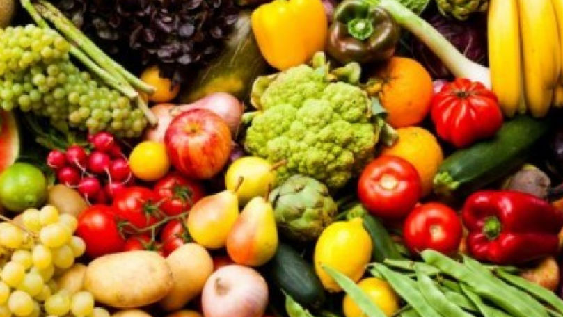 Preţuri pipărate la legume şi fructe în pieţele din ţară