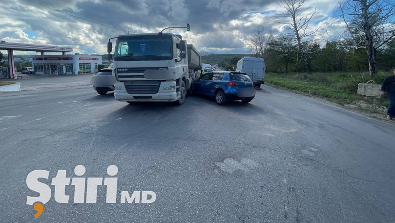 Accident la intersecția Balcani și Petricani: Ambuteiaje infernale