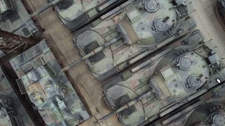 Spania va trimite Ucrainei până la şase tancuri Leopard 2A4