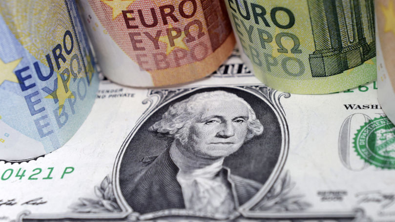Curs valutar 19 mai 2025: Cât valorează un euro și un dolar