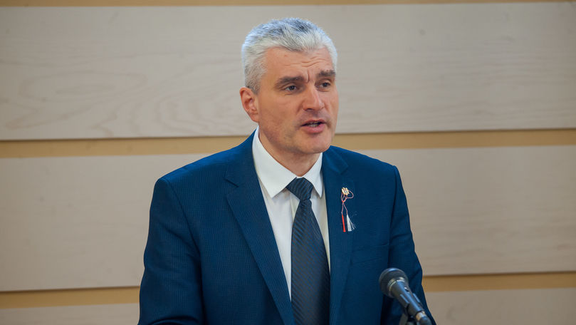 Slusari: Indemnizații speciale pentru cei forțați să stea acasă