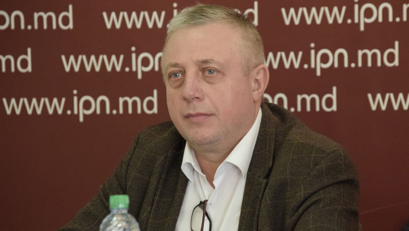 Бывший посол Алексей Тулбуре.
