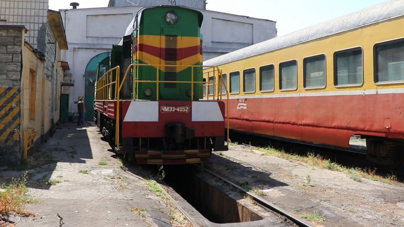 O locomotivă veche de 40 de ani urmează să fie repusă pe șine