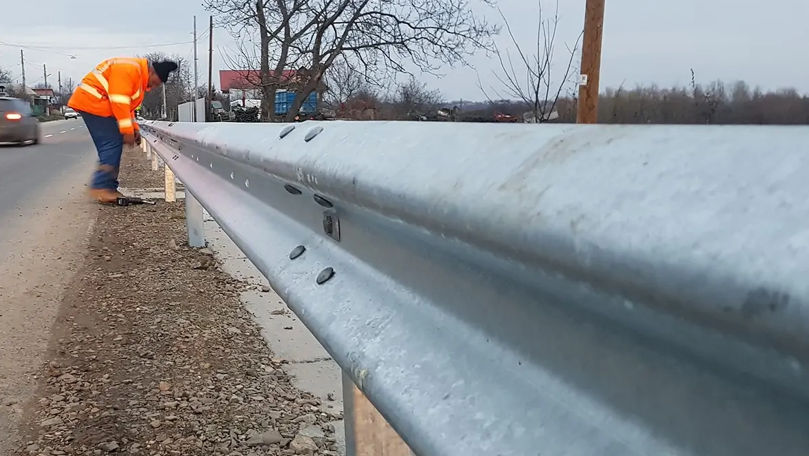 Tiraspolul a instalat un parapet metalic la Varnița. Reacția Chișinăului