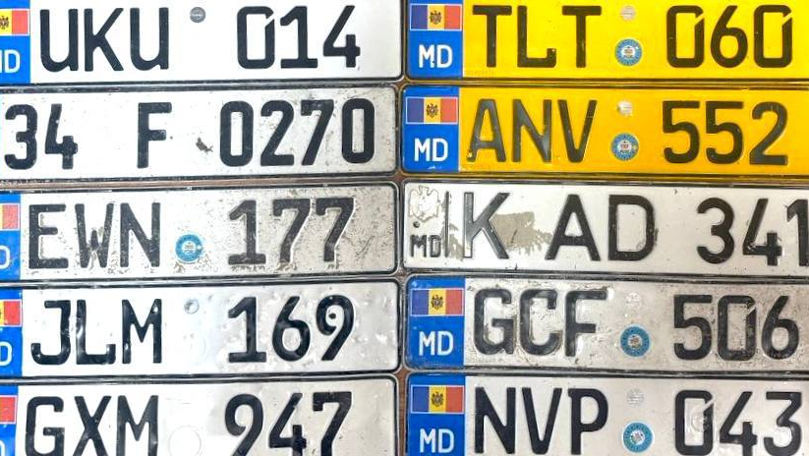 Plăcuțele de înmatriculare, pierdute în timpul ploii, duse la INSP
