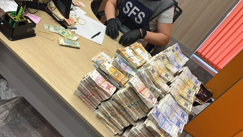 Șase oameni, vizați într-un dosar de evaziune fiscală și spălare de bani