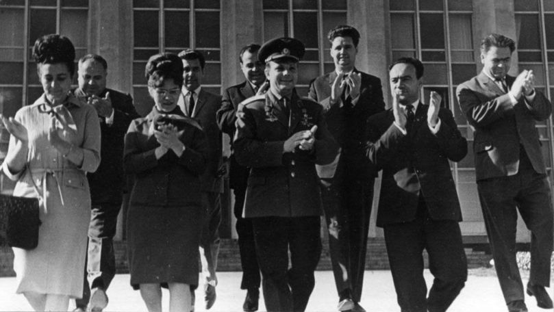 De Ziua Aviației, oamenii își amintesc de vizita lui Gagarin în Moldova