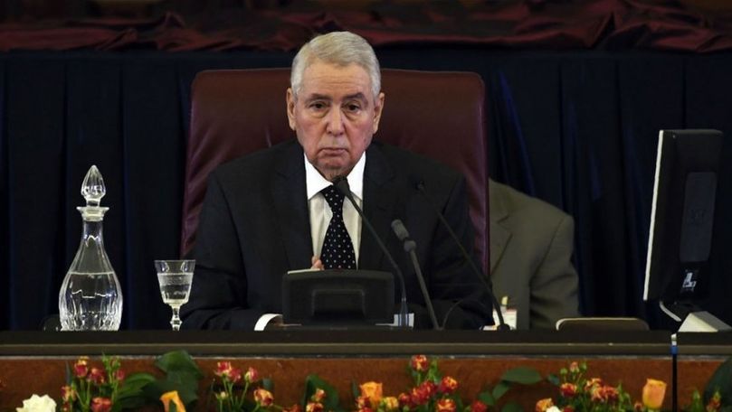 Parlamentul Algeriei va numi preşedintele interimar al țării