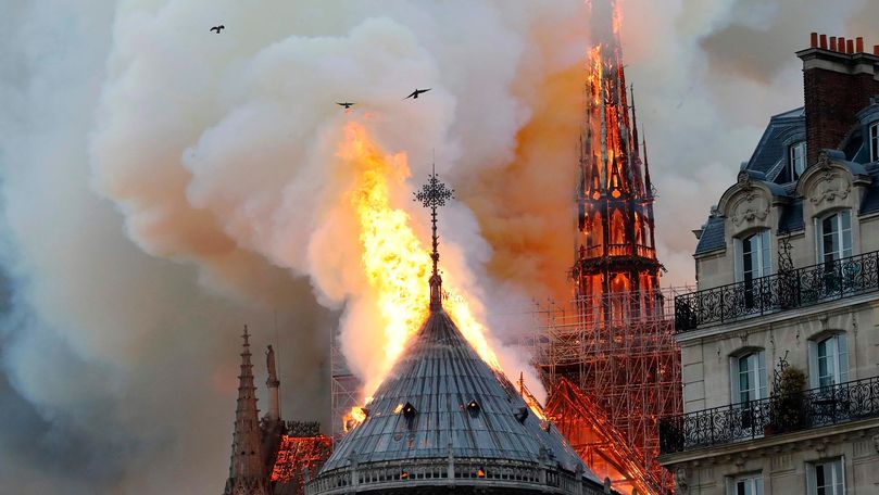 Incendiul de la Notre-Dame a provocat apariția de plumb în sânge