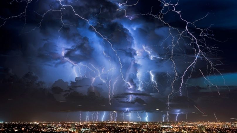 Alertă meteo: Cod galben de ploi torențiale în toată țara
