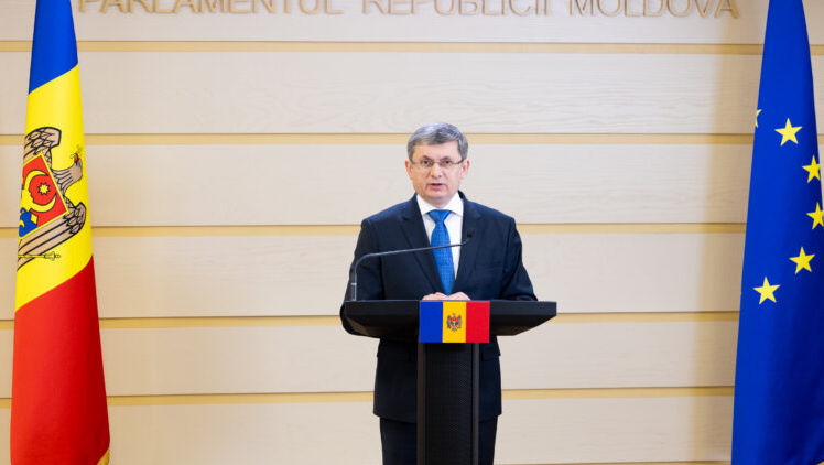 Grosu efectuează o vizită oficială în Grecia: Va discuta și cu diaspora