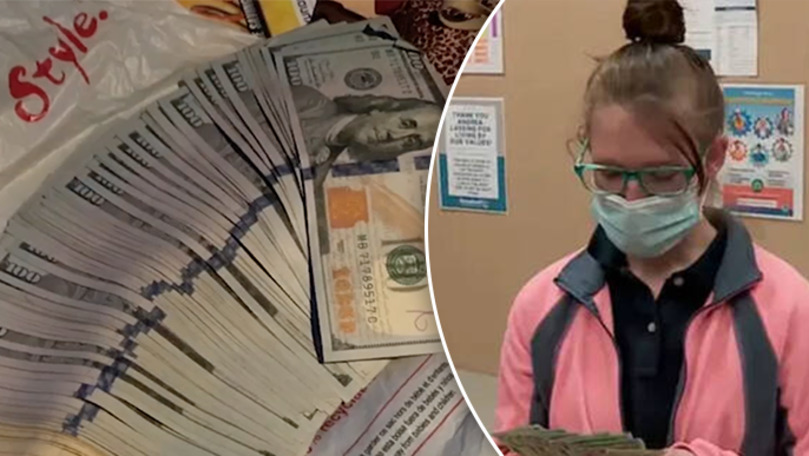 Сотрудница секонд-хенда нашла 42 тысячи долларов в старых свитерах и вернула их. Коллаж Point.md.