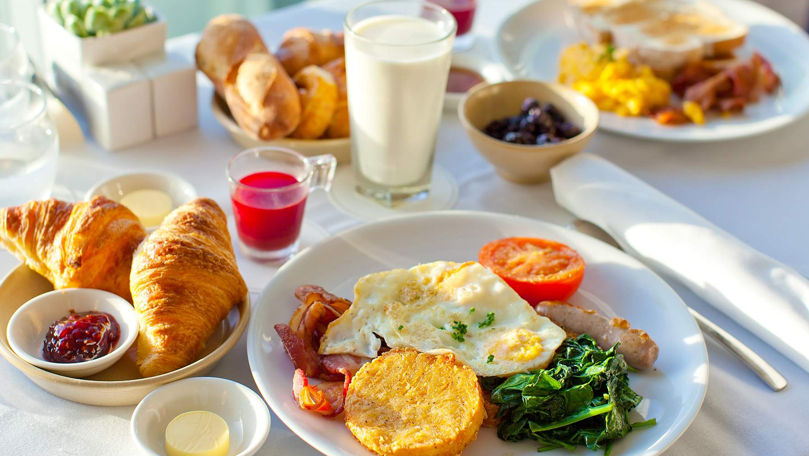 Врачи рассказали, что нельзя есть утром: "Это вредит здоровью",