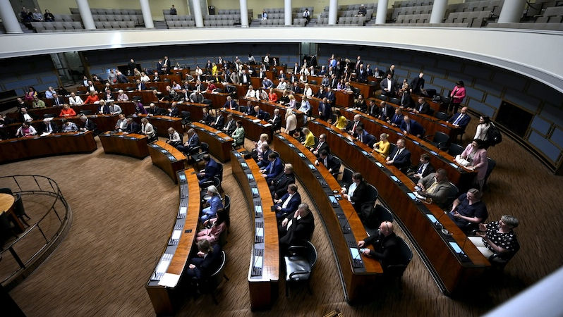 Finlanda iese din tratatul ce interzice minele terestre: Care e motivul