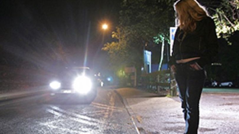 O prostituată datorează o sumă uriaşă la stat. Ce spun autoritățile