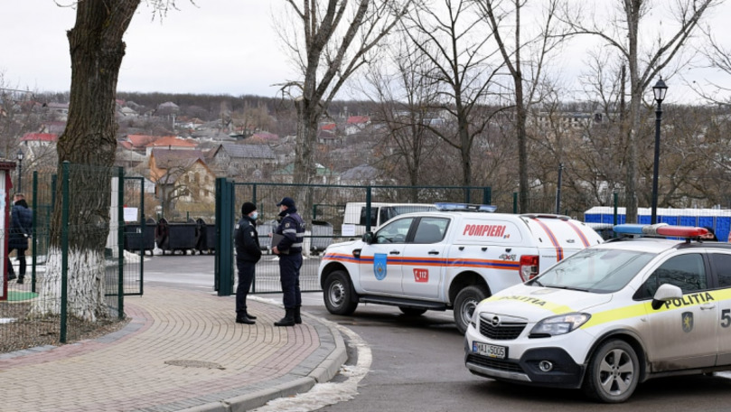 Все входы в парк OrheiLand заблокированы полицией.
