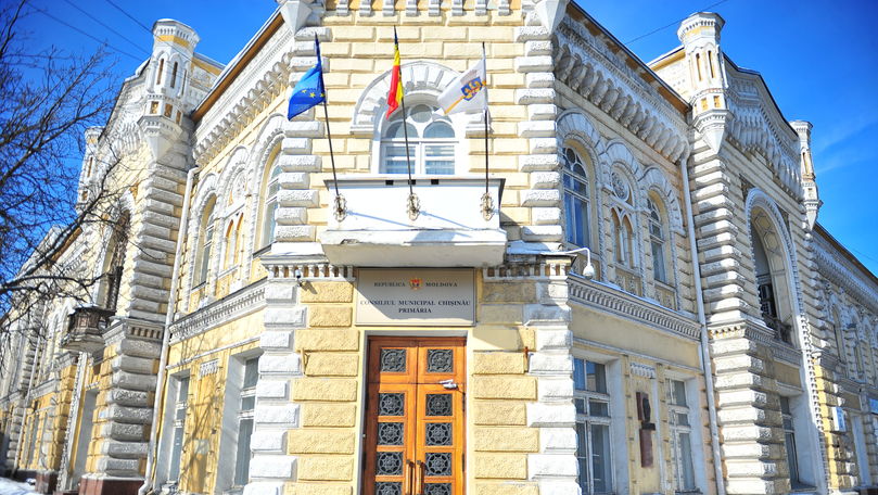 Codreanu: Angajații Primăriei vor veni la lucru mai târziu