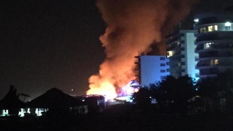Un club de noapte din Mamaia a luat foc