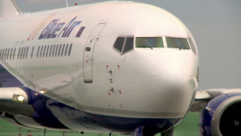 Un avion cu 109 de pasageri la bord a aterizat de urgenţă în România