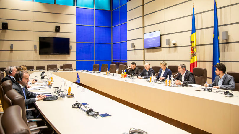 Organizarea alegerilor, discutată de deputații PSRM cu oficiali ai APCE