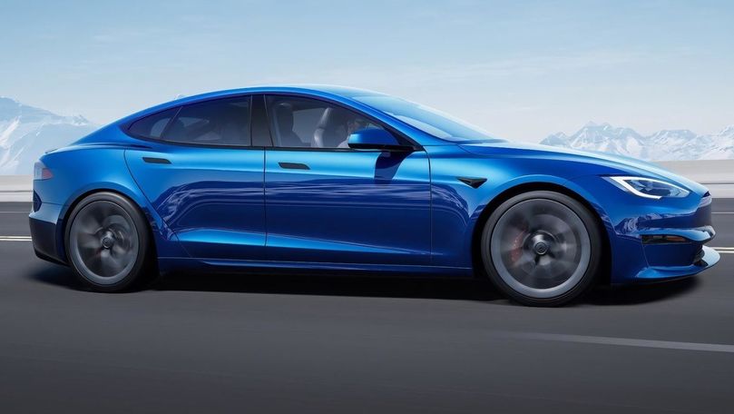 Tesla отказалась от самой дальнобойной версии Model S.