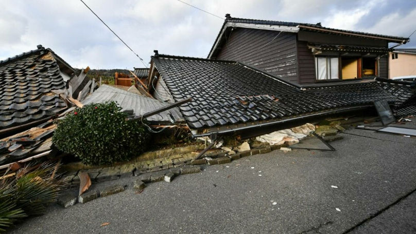 Cutremur în Japonia: Sute de case au fost distruse de seism