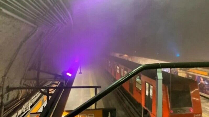 Incident la o rețea de metrou aglomerată: 20 de pasageri, intoxicați