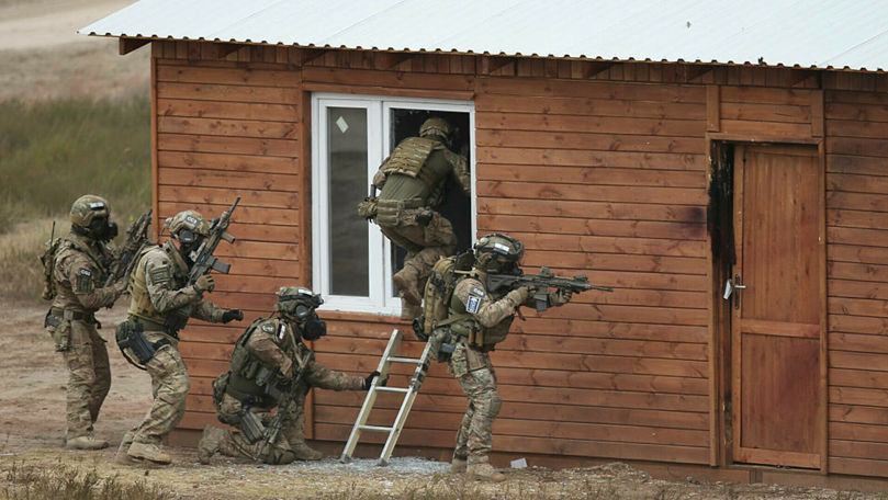 Casele unor politicieni ruși, închiriate pentru exerciții militare